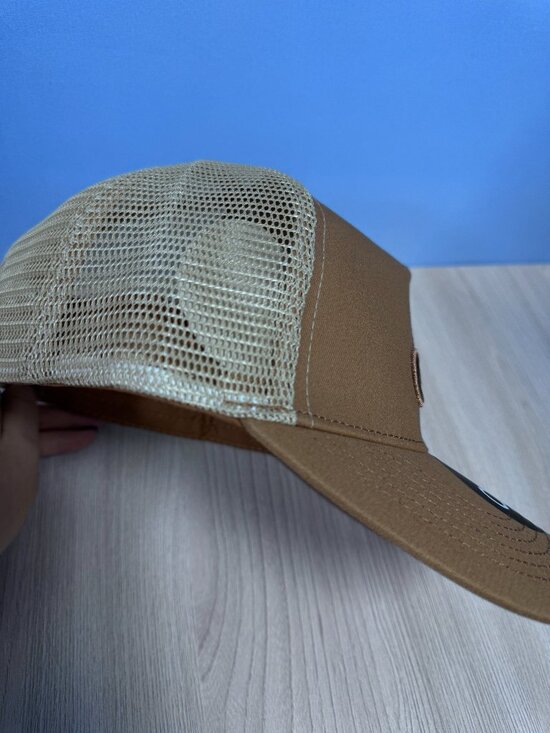 ALO Yoga District Trucker Hat Gravel  ? Athletic Logo Baseball Cap Unisex - NWT main image 5
